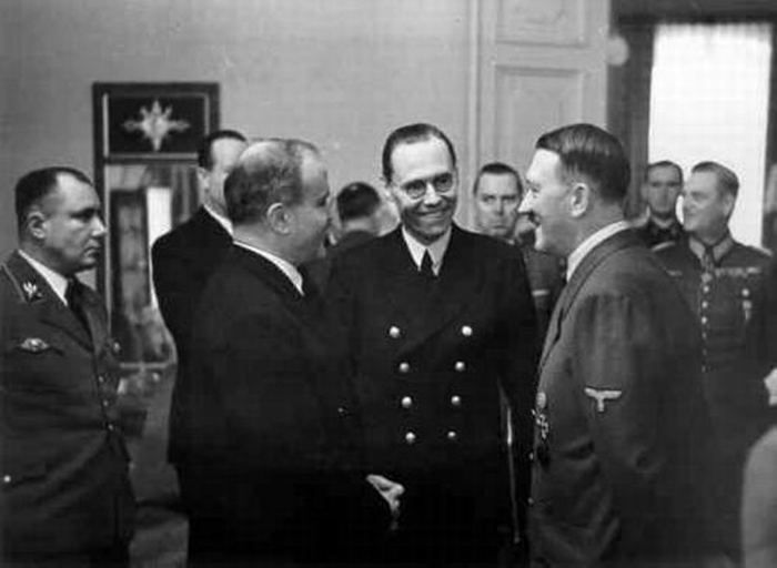 Гогун Александр - Берлинские переговоры Молотова с Гитлером скачать бесплатно